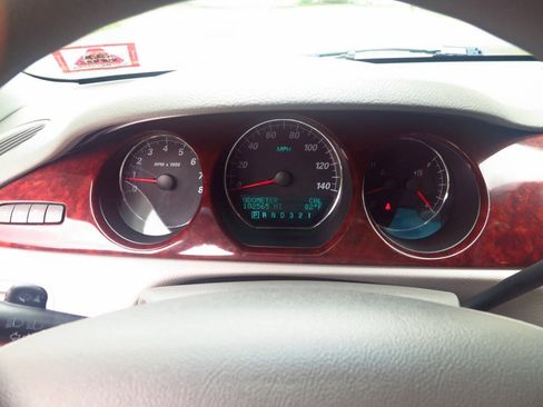 Used 2007 Buick Lucerne CX FWD image 8