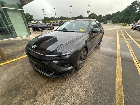 Certified 2025 Hyundai Sonata N Line FWD image 3