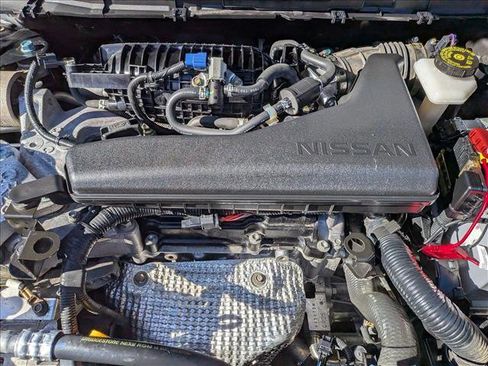 Used 2020 Nissan Rogue SV image 21