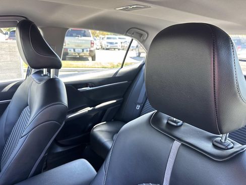 Used 2024 Toyota Camry SE FWD image 22