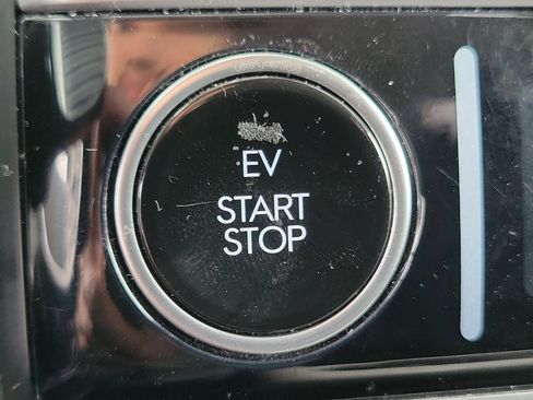 Certified 2022 Hyundai Ioniq 5 SE image 13