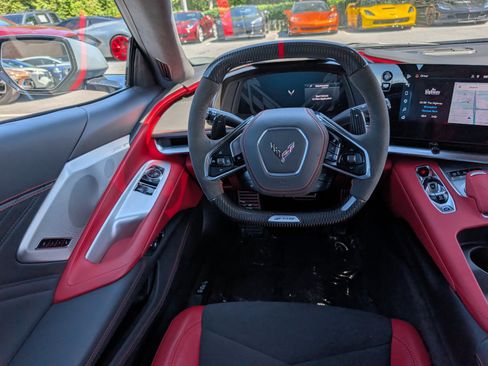 Used 2025 Chevrolet Corvette Z06 w/ Z07 Performance Package RWD image 16