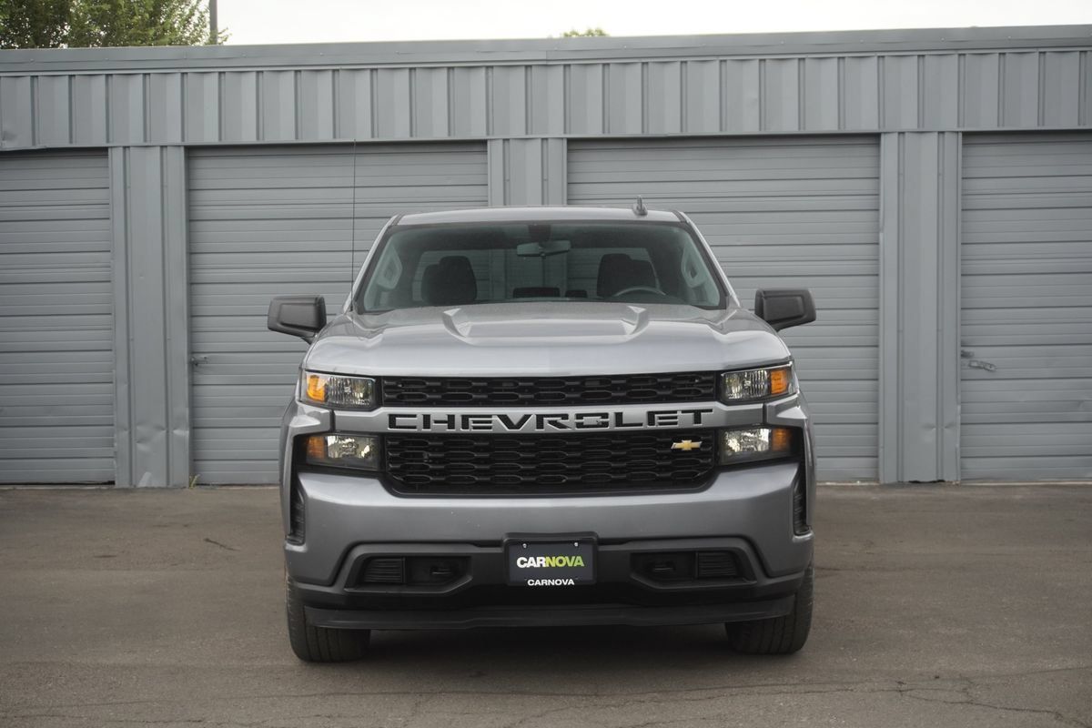 Used 2020 Chevrolet Silverado 1500 Custom w/ Custom Value Package AWD/4WD image 9