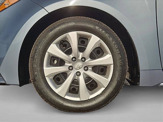 Used 2025 Toyota Corolla LE FWD image 29