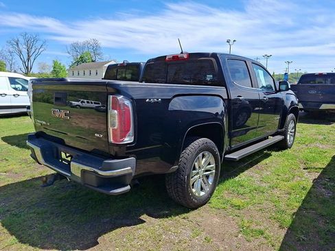 Used 2017 GMC Canyon SLT w/ Driver Alert Package AWD/4WD image 8
