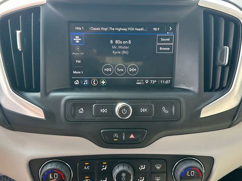 Used 2022 GMC Terrain SLE w/ Driver Convenience Package image 29