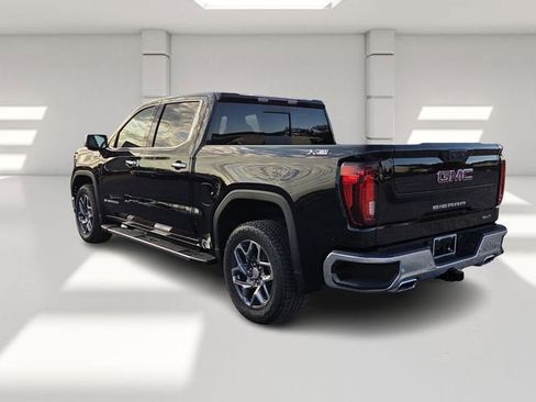 New 2026 GMC Sierra 1500 SLT w/ SLT Premium Plus Package AWD/4WD image 3