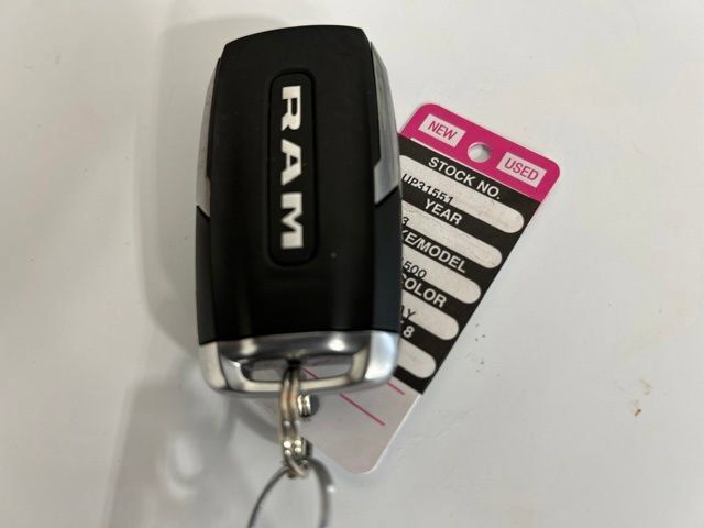 Used 2023 RAM 1500 Laramie AWD/4WD image 33