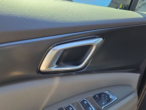 New 2026 Kia Carnival image 18