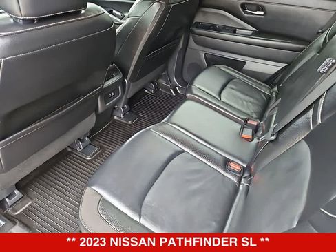 Used 2023 Nissan Pathfinder SL FWD image 19