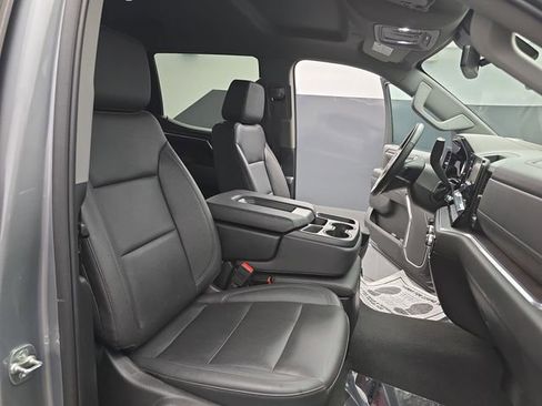Used 2025 GMC Sierra 1500 SLT image 51