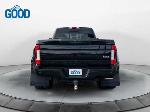Used 2019 Ford F450 Platinum image 4