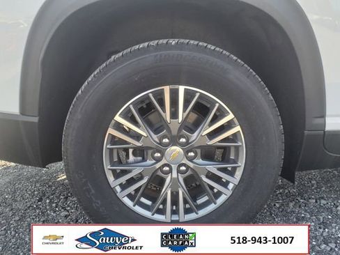 Used 2024 Chevrolet Traverse LT w/ LPO, Floor Liner Package image 7