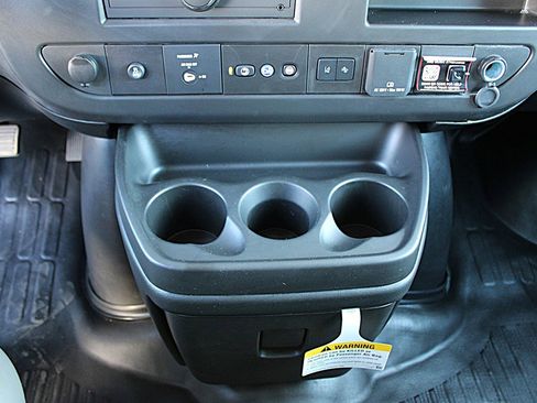 Used 2025 Chevrolet Express 2500 Extended w/ Communications Package image 33