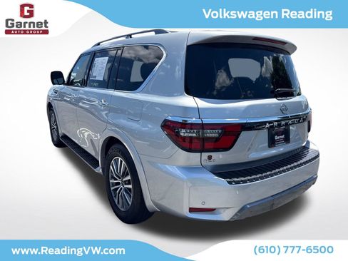 Used 2023 Nissan Armada SL w/ Captain's Chairs Package AWD/4WD image 3