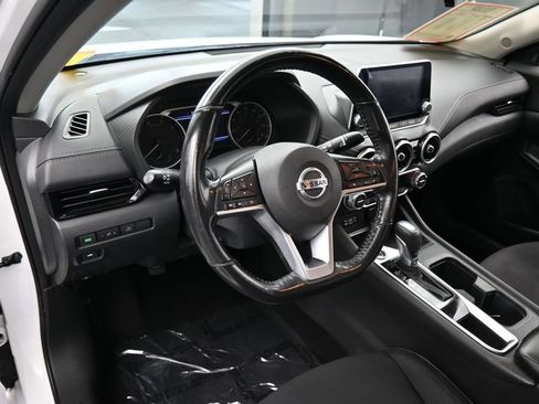 Used 2021 Nissan Sentra SV FWD image 11