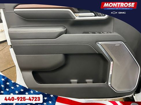 New 2026 GMC Sierra 3500 Denali w/ Denali Reserve Package image 9