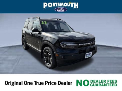 Used 2023 Ford Bronco Sport Outer Banks w/ Tech Package image 1