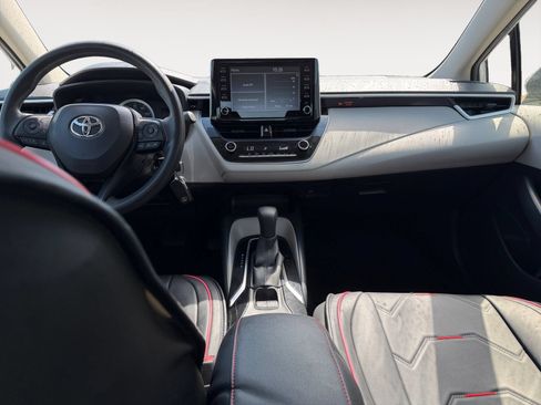 Used 2020 Toyota Corolla LE w/ Carpet Mat Package (TMS) FWD image 11
