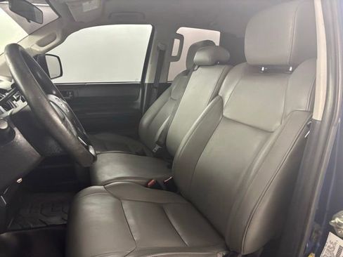 Used 2014 Toyota Tundra SR image 15