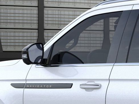 New 2026 Lincoln Navigator L Black Label image 20