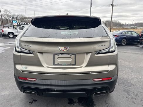 Used 2020 Cadillac XT4 Sport image 5