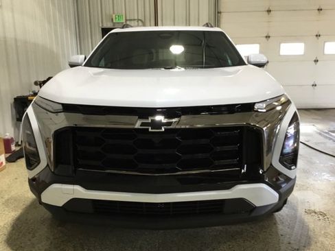 New 2026 Chevrolet Equinox ACTIV w/ Convenience Package III image 6