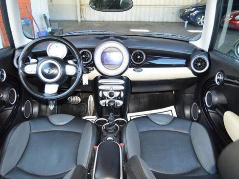 Used 2009 MINI Cooper Clubman S image 17