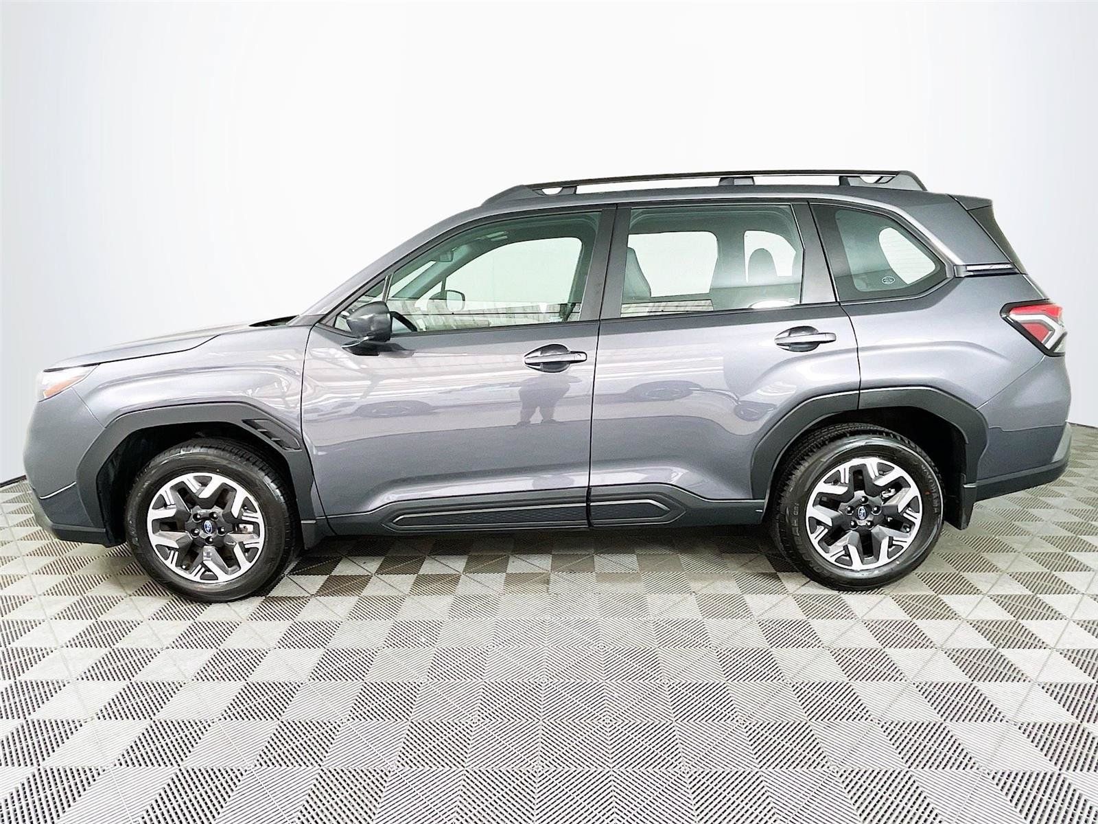 Used 2026 Subaru Forester AWD/4WD image 4
