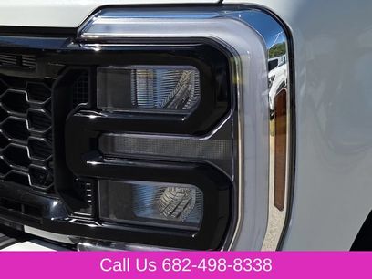 New 2026 Ford F250 Lariat w/ Black Appearance Package