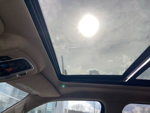 Used 2019 RAM 1500 Limited image 17