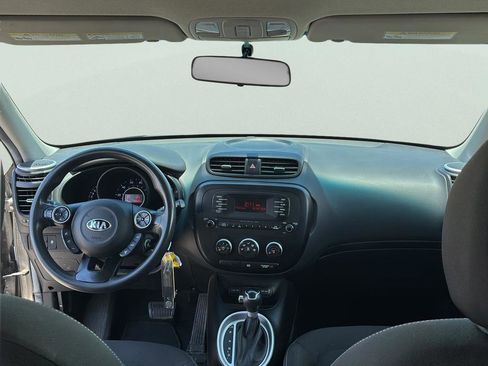 Used 2016 Kia Soul FWD image 27
