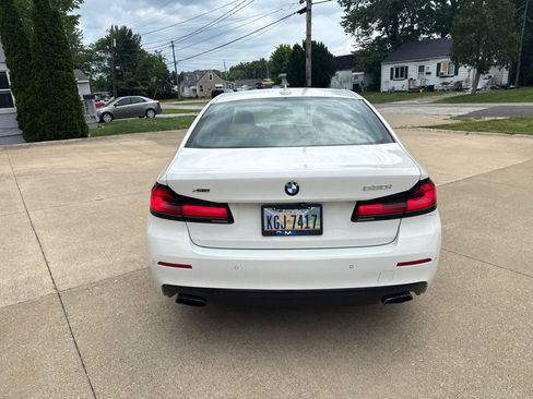 Used 2021 BMW 530i xDrive w/ Convenience Package AWD/4WD image 7