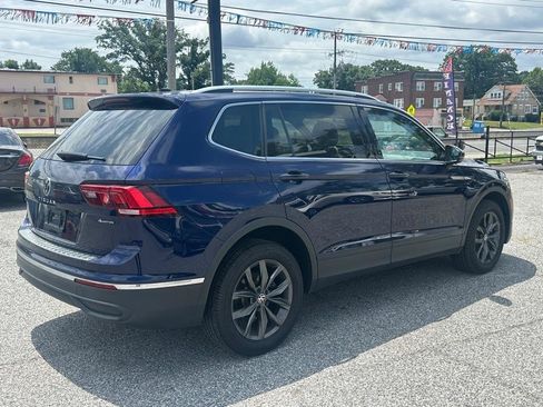 Used 2022 Volkswagen Tiguan SE AWD/4WD image 6