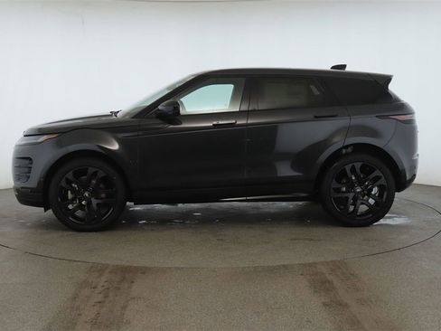 New 2024 Land Rover Range Rover Evoque Dynamic SE image 5