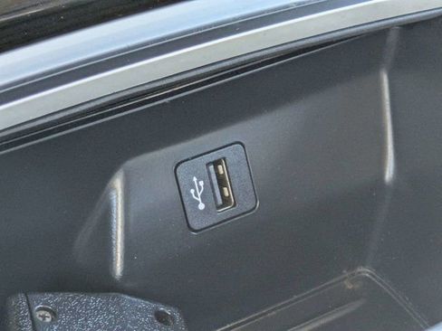 Used 2019 BMW 740i w/ Cold Weather Package image 19