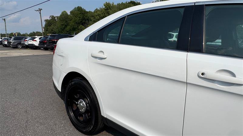 Used 2018 Ford Taurus Police Interceptor AWD image 25