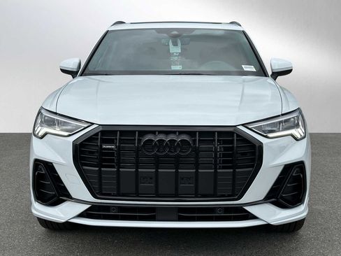 New 2025 Audi Q3 2.0T Premium image 8