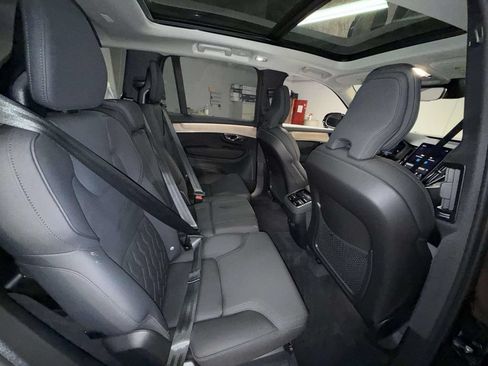 Used 2026 Volvo XC90 B6 Plus AWD/4WD image 16