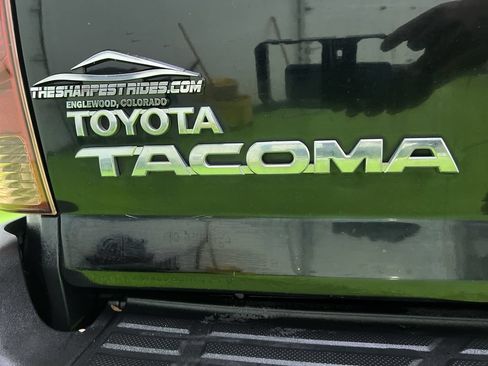 Used 2014 Toyota Tacoma 4x4 Access Cab w/ Convenience Package image 12