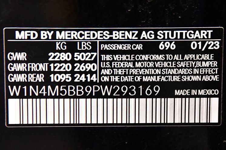 Used 2023 Mercedes-Benz GLB 35 AMG 4MATIC image 14