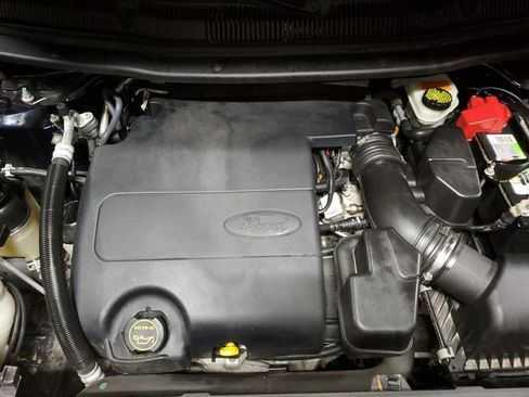 Used 2017 Ford Explorer XLT image 6