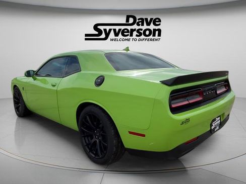 Used 2015 Dodge Challenger SRT Hellcat image 7