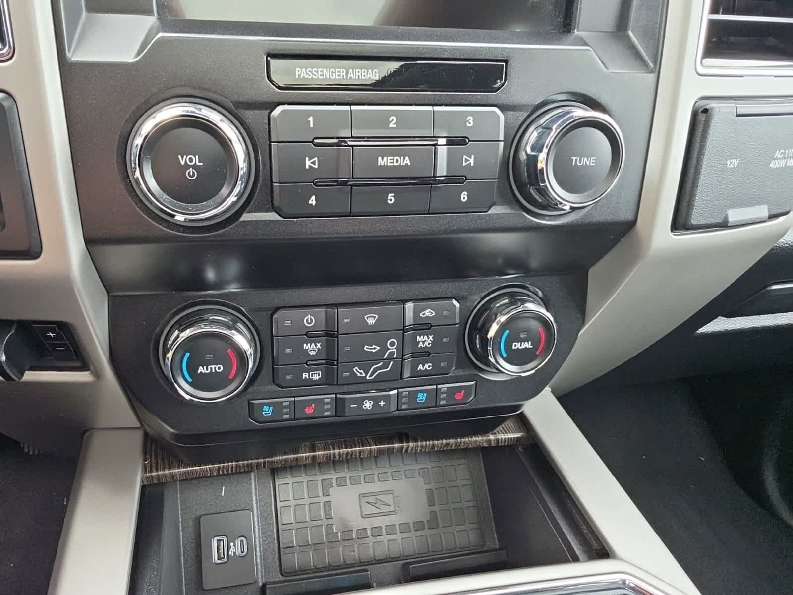 Certified 2020 Ford F250 Lariat AWD/4WD image 34