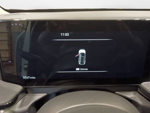 Used 2026 Nissan Kicks SR FWD image 11