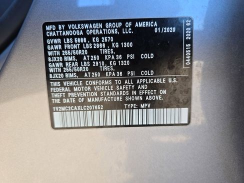 Used 2020 Volkswagen Atlas Cross Sport SEL image 37