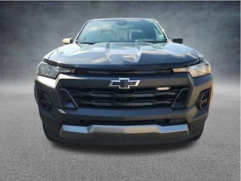 Used 2024 Chevrolet Colorado Trail Boss AWD/4WD image 3