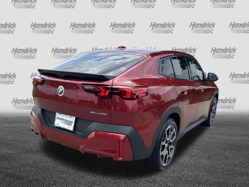 Certified 2025 BMW X2 xDrive28i AWD/4WD image 11