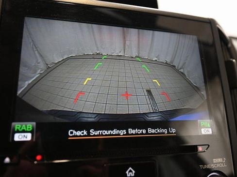 Used 2023 Subaru Forester Sport image 6