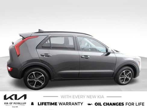New 2026 Kia Niro LX FWD image 4
